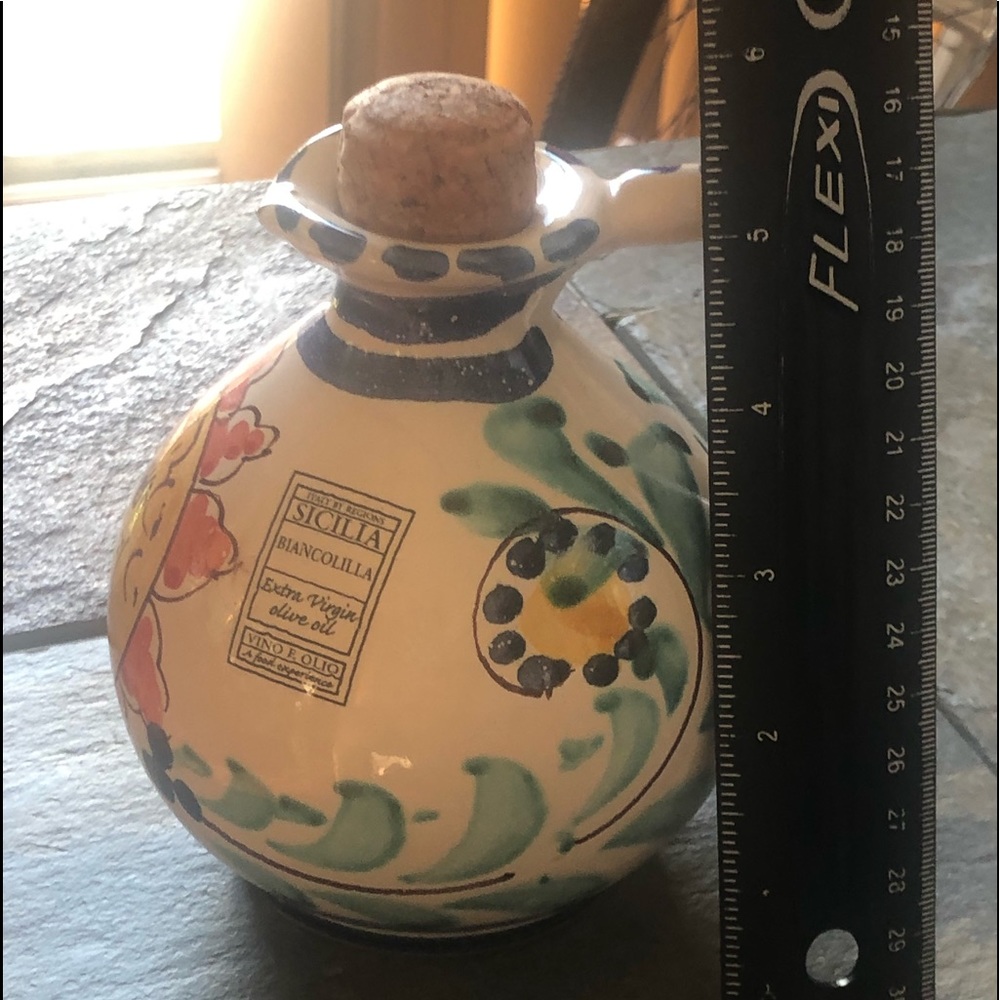 Italian Pottery -Artisan Olive Oil